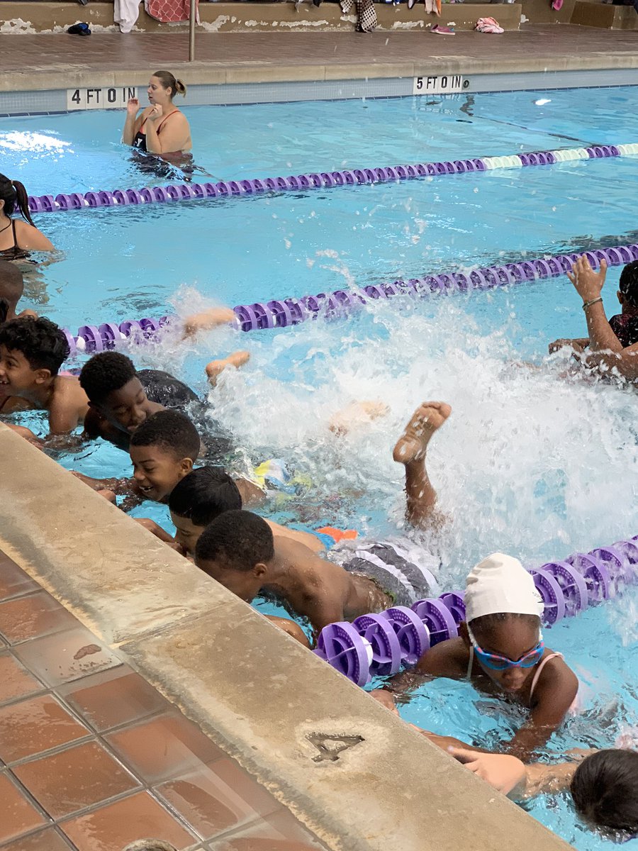 mspoche_HE's tweet photo. So many happy, excited, sweet second grade little faces as they get started with their swimming lessons.  
 @YMCAHouston 
@HumbleISD_HE 
@HumbleISD https://t.co/LgxfLvpPDr