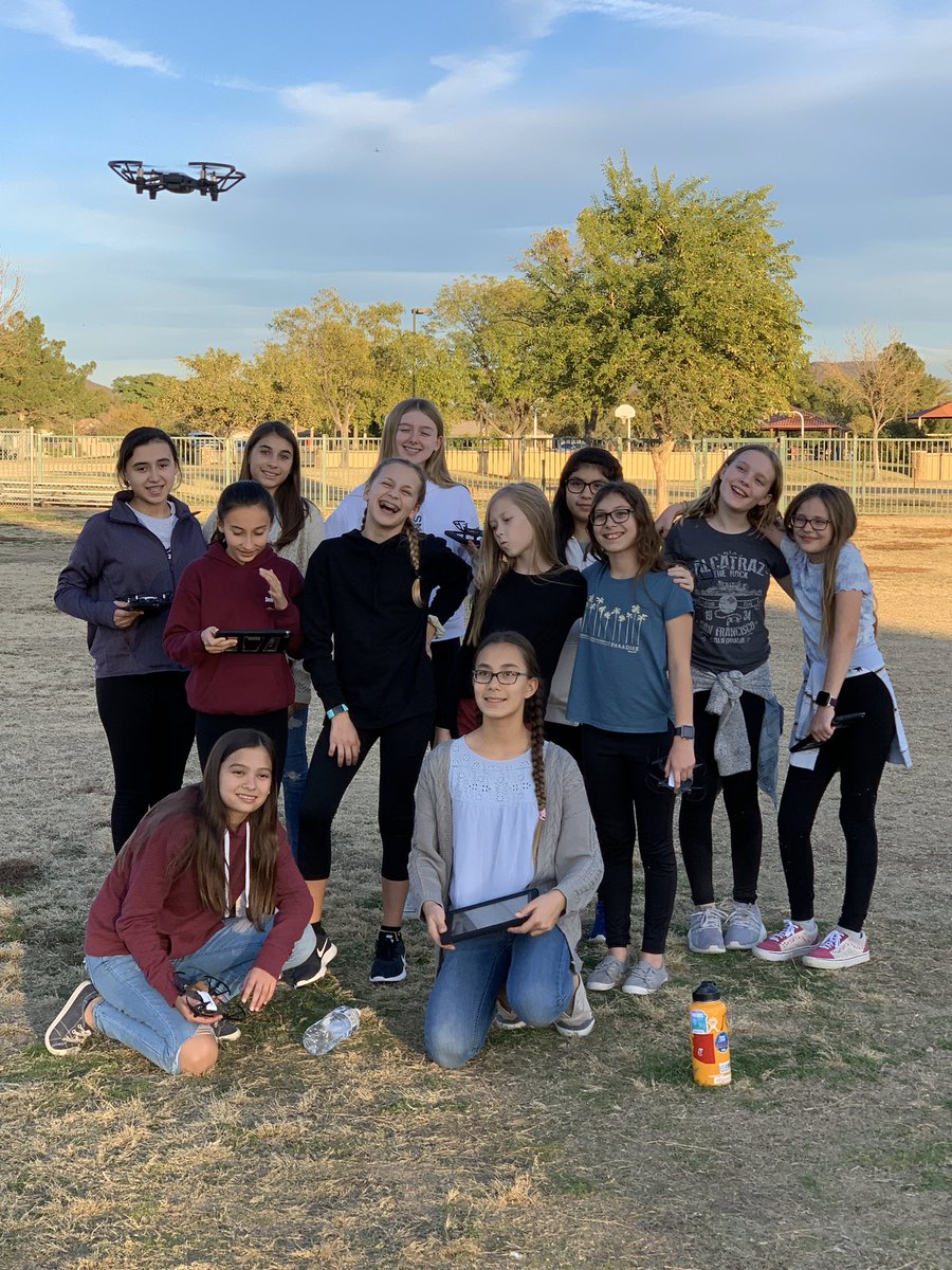 apositiveproton's tweet photo. This is just a small sample of how truly amazing #moxiegirls was today! They took the @DJIGlobal #tellos out and had a blast flying just for the fun of it! So many belly laughs and ear to ear smiles! These girls LOVE drones! #femaledronepilots #drones #pilots @SVViperPride @DVUSD https://t.co/MeN1Wu3XNs