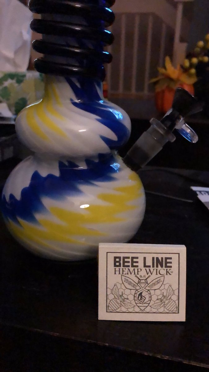 First time trying @BeeLineHempWick and my lungs are thanking you no more butane lighters for me โ
๐โ
๐๐ป it takes a little getting used to but lโm diggin it #cannabisforlife #MondayVibes