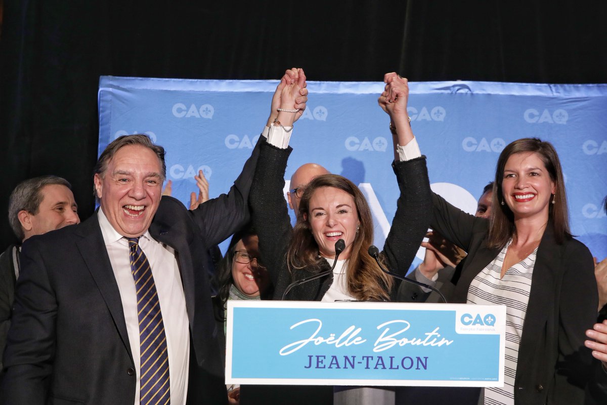 francoislegault's tweet photo. Bravo à la nouvelle députée de Jean-Talon, @joelleboutin !
Résultats préliminaires:
CAQ 43%
PLQ  24%
QS    18%
PQ      9% https://t.co/bSAVJ0PtyV