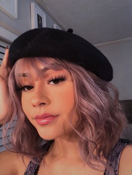 deviIsdoll_'s tweet photo. adore you https://t.co/K9jNeaYCla