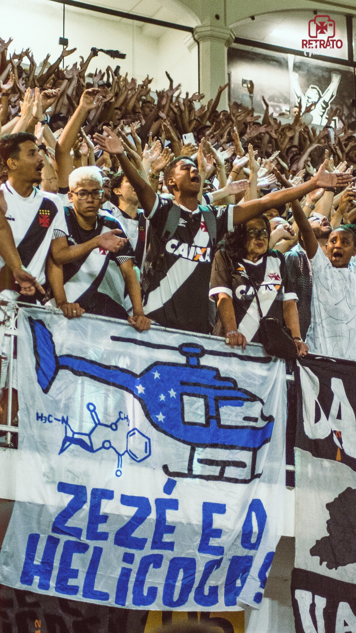 EK1_oc5W4AAfVnI?format=jpg&name=4096x409