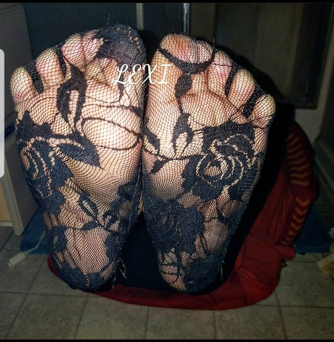 Sexy #lacesocks #sweatyfeet #smellyfeet #stinkyfeet #footfetishcommunity #ebonysoles #soles #solesfetish<a href="/tag/lacesocks"class="tags">#lacesocks</a><a href="/tag/sweatyfeet"class="tags">#sweatyfeet</a><a href="/tag/smellyfeet"class="tags">#smellyfeet</a><a href="/tag/stinkyfeet"class="tags">#stinkyfeet</a><a href="/tag/soles"class="tags"><span>#soles</span></a><a href="/tag/ebonysoles"class="tags"><span>#ebonysoles</span></a><a href="/tag/footfetishcommunity"class="tags"><span>#footfetishcommunity</span></a><a href="/tag/sole"class="tags"><span>#sole</span></a>