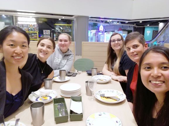 GAIGriffith's tweet photo. @GriffithBiz #GlobalWIL interns in #HongKong. @caitebyrne https://t.co/bDHg9vtEOr
