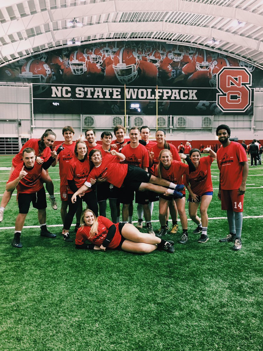 from hawaii bball championship to raleigh IM flag championship in 24 hours #whatjetlag #diditforthetshirt #bothmyteamsareundefeated 🏀➡️🏈🏆