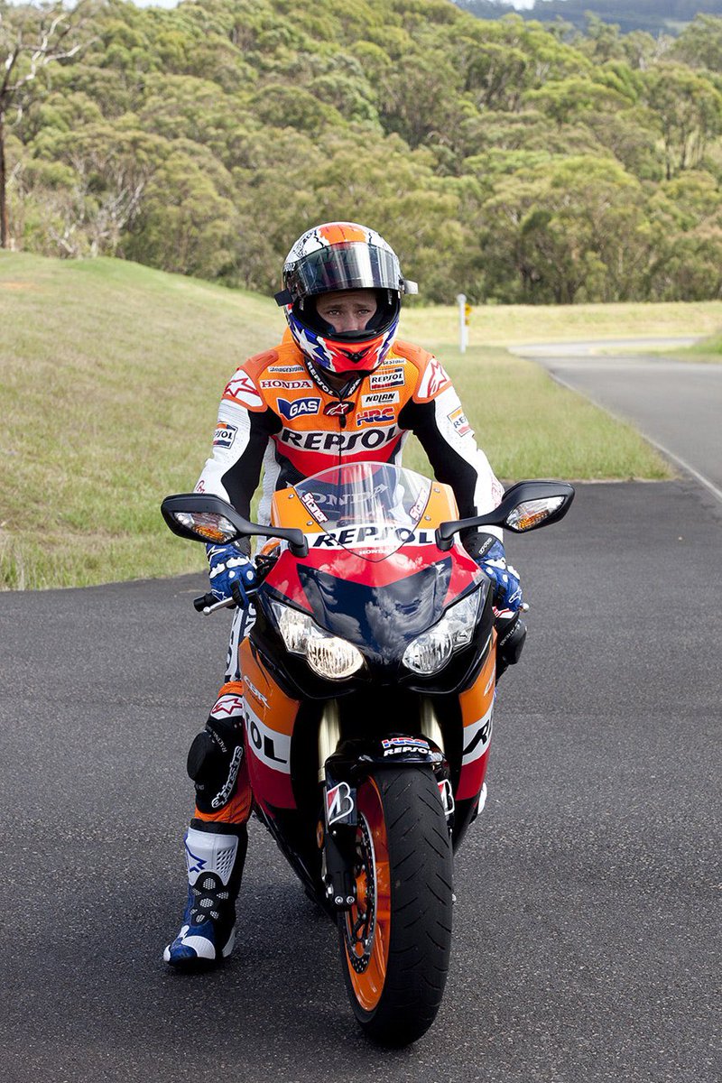 Thrusta1's tweet image. NEW PODCAST: we released the latest #rustysgarage this morning with @Official_CS27. It’s Casey in his own words on a range of topics from his 2-wheel career &amp;amp; his 4-wheel chapter. Candid &amp;amp; insightful. Thank you mate. Check it out @podcastoneau #caseystoner 📸 - @honda_mc