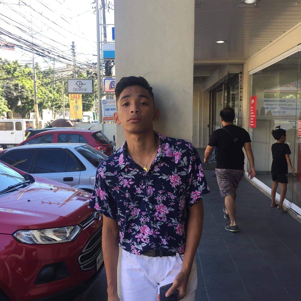 Prynsipeeee's tweet image. ito pa tae yan.