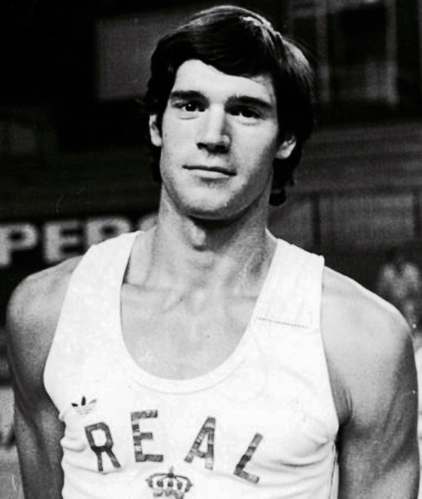 retrochenta tweet media