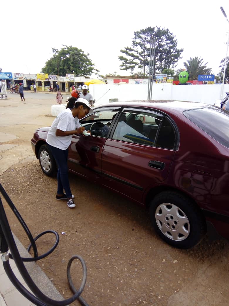 SPRwanda's tweet photo. Excitement is building up at our stations in #Kigali and across #Rwanda, as we approach the first raffle draw of #ShimiraXmas!
You still have time to enter today’s raffle; simply refuel at #SPStations before 4pm, and stand a chance to win amazing prizes!
#SPRwanda #Xmas #Rwanda https://t.co/wHZaAUFgmA