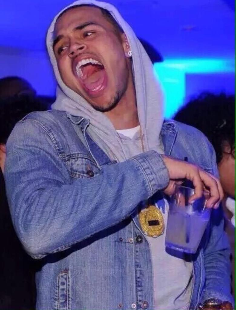 Jacob_0sa's tweet photo. @AbuttiiTSHEPSYD Yhooo😂😂😂😂😂.. WabaRobba live https://t.co/QOVFumXaaz