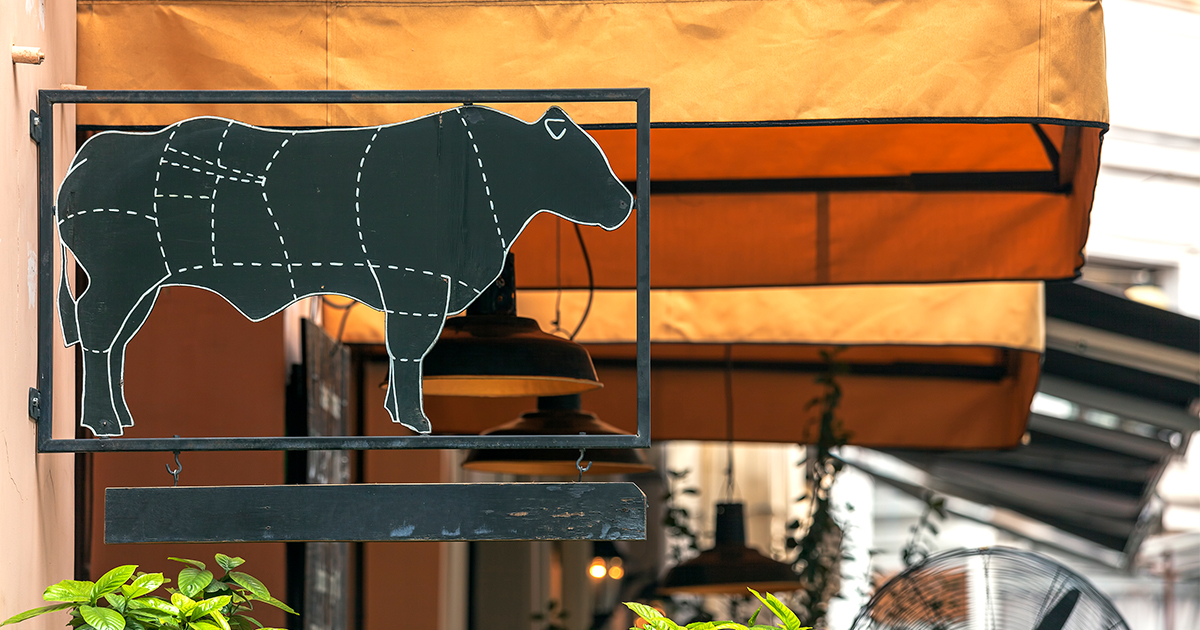 #TuesdayThoughts - Signs are essential for a business’ overall marketing strategy! 

A sign contains the company’s logo to help reinforce the brand, offers 2️⃣4️⃣ hour exposure 3️⃣6️⃣5️⃣ days a year and so much more! Check out the full article: ow.ly/p7Qs30pURH1