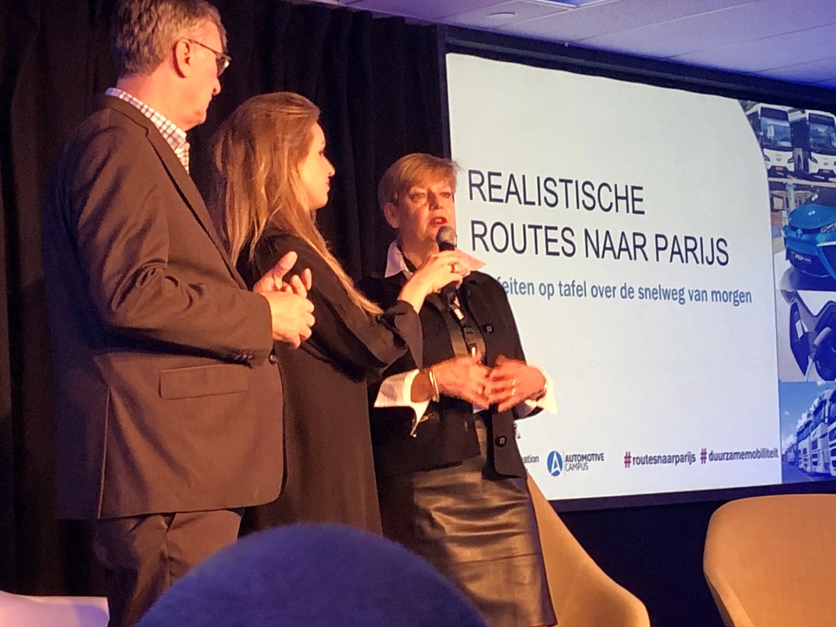 johann65 tweet media