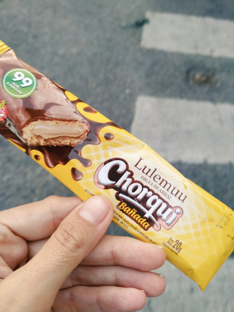 TrendHuntingBA's tweet image. Cuando encontras algo #rico y después te cuesta volver a encontrarlo! Si pasan por un #kiosco y lo ven prueben esta delicia de @lulemuu_a #dulce #golosina #sweet #trendhuntingba @natalialastero