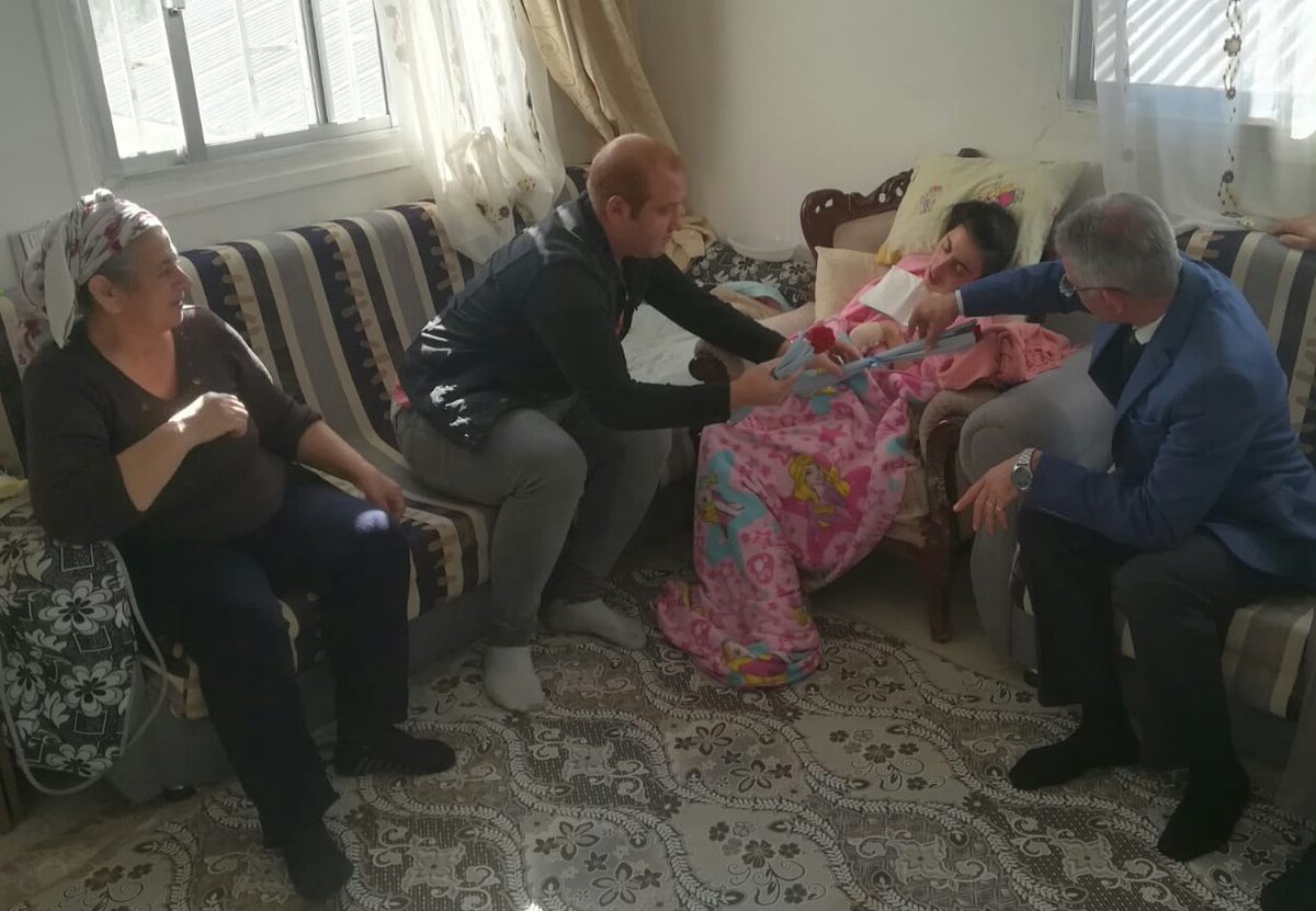 KKTCKYGM's tweet photo. II.Selim Yurt Müdürlüğü'nde barınmakta olan öğrencimiz Ege Bektaş ile evinde ziyaret ettiğimiz kız kardeşimiz'in şahsında 3 Aralık Dünya Engelliler Günü Kutlu Olsun. 🦯♿️👨‍🦼 https://t.co/k7qhfbReme
