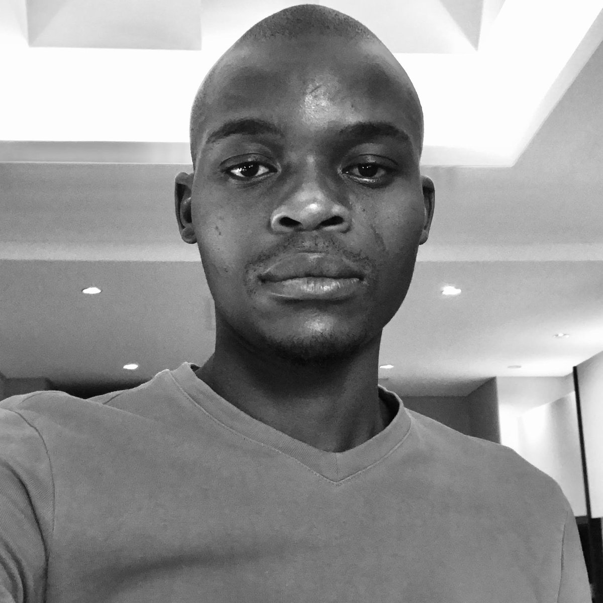 UltimateMediaZA's tweet image. #TeamUltimate 
Bongani Magudulela, our beloved creative: “I love radio because it's the early version of social media before the internet. It's the only audio platform that can make you cry, laugh, dance &amp;amp; keep you motivated as well as informed - all at the same time. #radiofirst