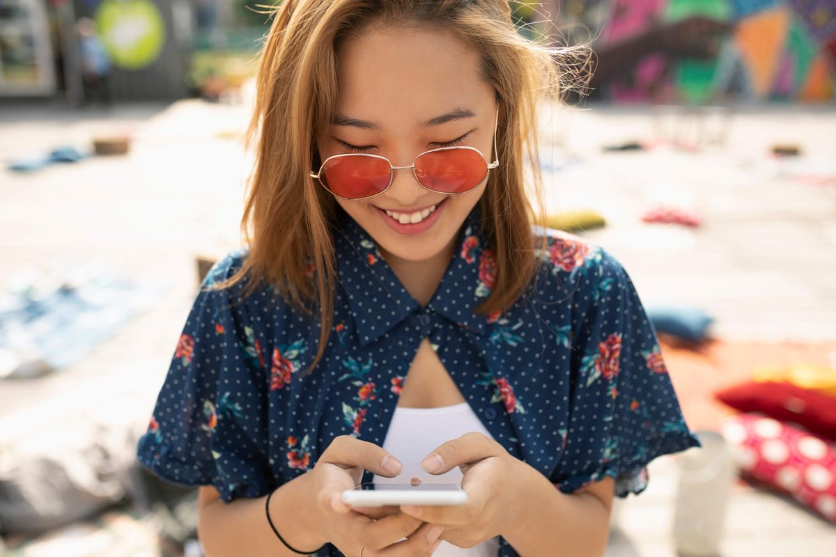 Virgin's tweet image. Join @_thenewnow and help to safeguard the future of the internet: virg.in/iR4 #WebWeWant