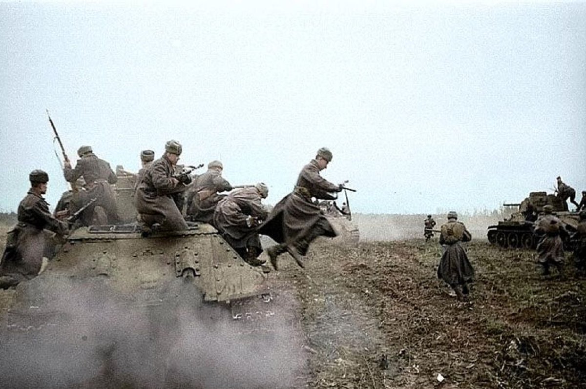MilitaryHistoryTours tweet media