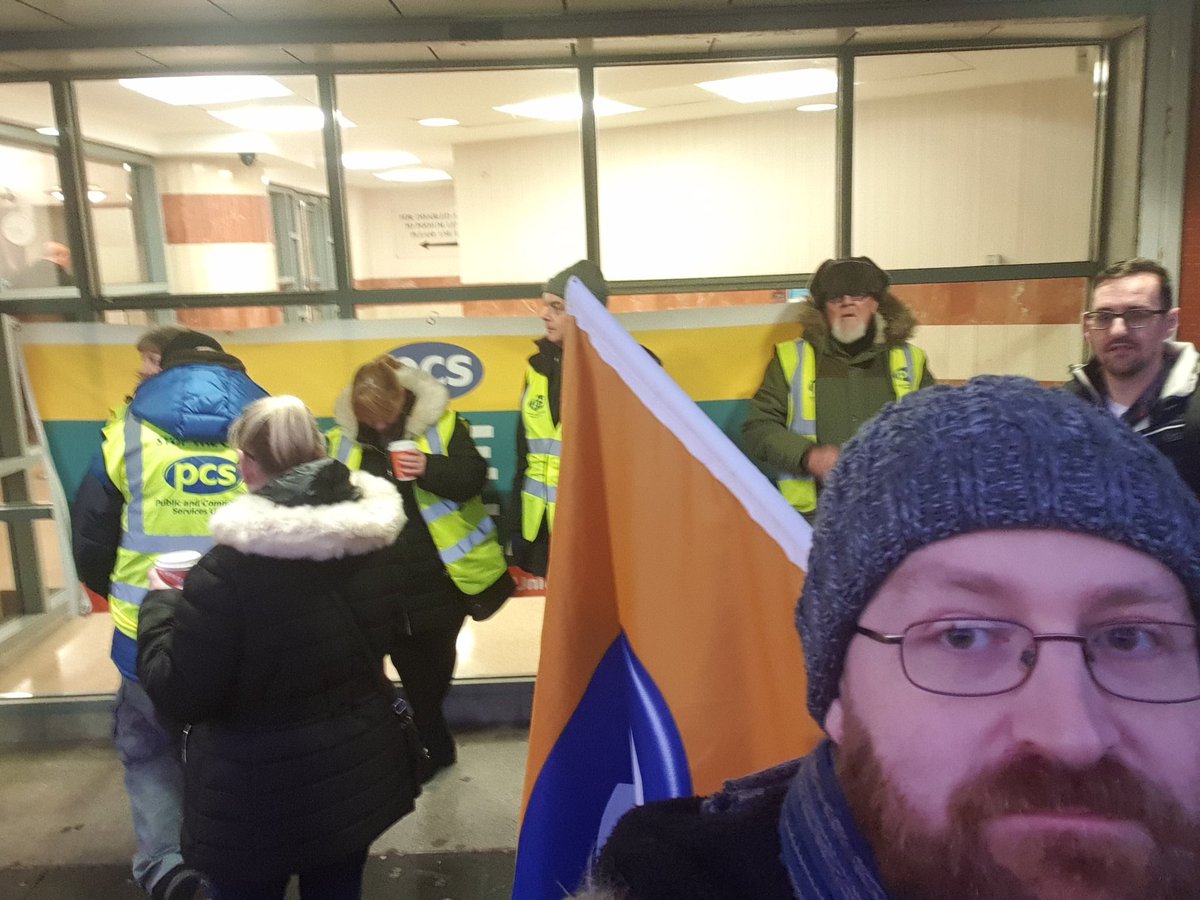Phil 🎮 Horror Game Awards 🎃 (@akblackandred) on Twitter photo Tuesday morning picket line #isscleaningstrike <a href="/pcsbootletaxes/">PCS Bootle Taxes</a> <a href="/PCS4cleaners/">HMRC cleaners</a> <a href="/PCS_Northwest/">PCS North West</a> <a href="/PCSRCGroup/">PCS Revenue&Customs</a> <a href="/pcs_union/">PCS Union (pcs.org.uk)</a> <a href="/Moloney4PCS/">John Moloney PCS</a> Tuesday morning picket line #isscleaningstrike <a href="/pcsbootletaxes/">PCS Bootle Taxes</a> <a href="/PCS4cleaners/">HMRC cleaners</a> <a href="/PCS_Northwest/">PCS North West</a> <a href="/PCSRCGroup/">PCS Revenue&Customs</a> <a href="/pcs_union/">PCS Union (pcs.org.uk)</a> <a href="/Moloney4PCS/">John Moloney PCS</a>