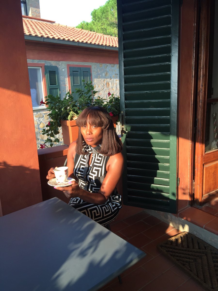 FOLAMI's tweet photo. You have to enjoy life sip by sip not gulp after gulp.☕
Dreaming of warmer days like this one from my time at @andreabocelli beautiful home in Florence, Italy.
#folami #findlfolami #florence #sipstea #international #singer #chic #givethepeopleeverything https://t.co/RM2wst9laW