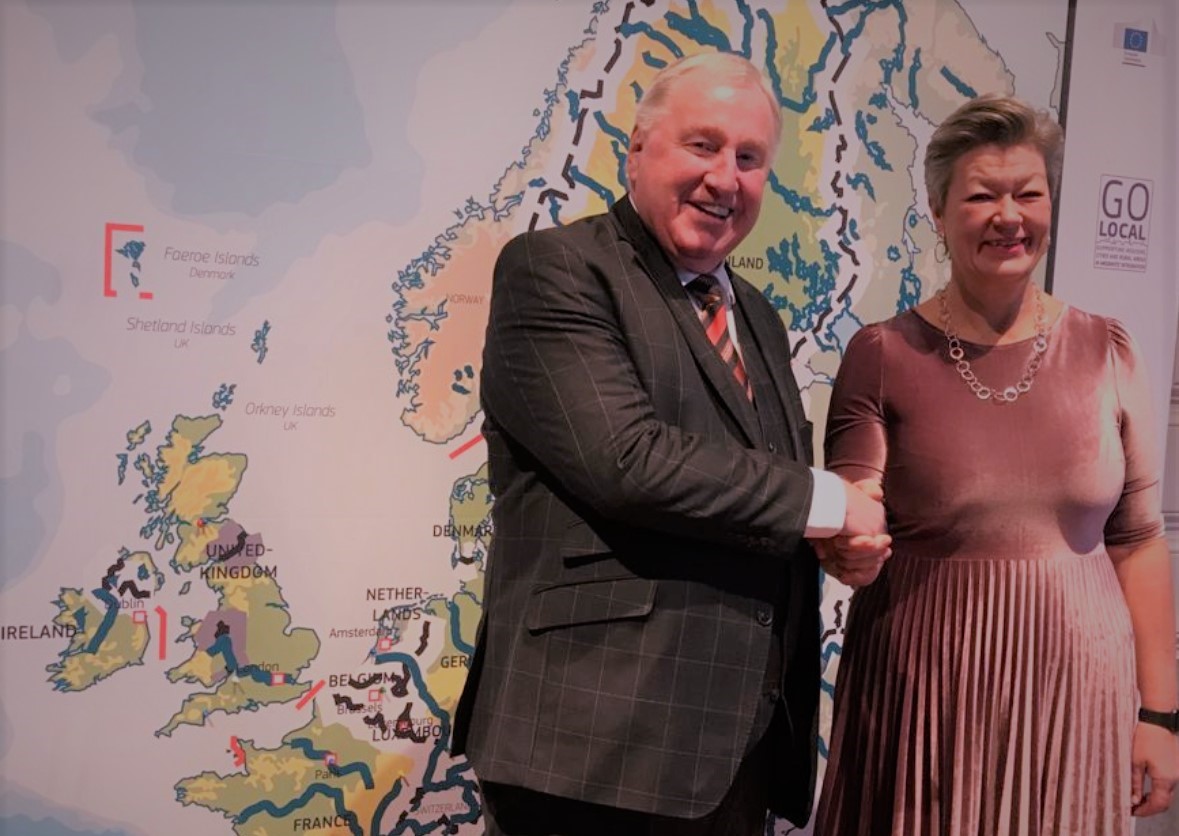 EUIAcademy's tweet photo. Delighted to be opening #EUGoLocal19 with EU Commissioner YlvaJohansson: Europe is not only listening, but acting together with regions & cities, to build cohesive communities #Regions4Integration https://t.co/GrtvSVmlpj CoR_President RT #EUIApress #EUInternationalAcademy
Deli…