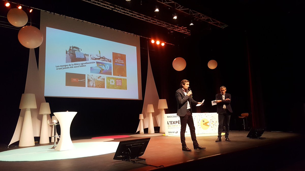 Pole_Valorial's tweet photo. #successfooday Accélération des cycles d'#innovation et expérience client. Les marques ne vendent plus de produits mais une expérience. @Processalim @PierreChristen https://t.co/Fgcx767NjW