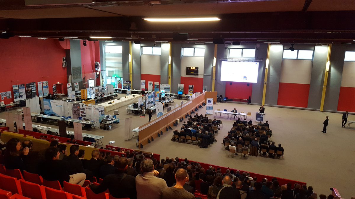 En directe de la 22ème édition de la Piscine de Demain (PDD) à Amiens (80). Notre équipe Piscine Publique participe à cette journée.