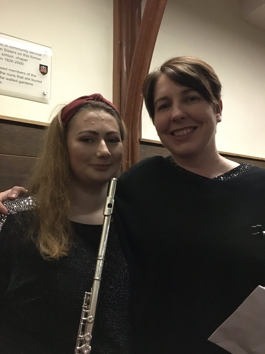 EnniscorthyC's tweet photo. Teachers make a difference.... Our very own Serena Casey, (currently studying Music and Business in #NUIMaynooth)with Ms. Aideen Dwyer (#StAidansPS) and Ms. Kelly (EVC)both of whom encouraged Serena to play the flute. #musicgeneration https://t.co/qy1Bhaf37U