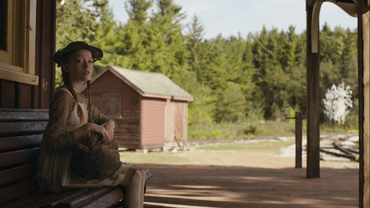 My friend 3 класс. Ann is a good. Ann is a good. Энн из зеленых крыш сериал нетфликс. Anna knope.