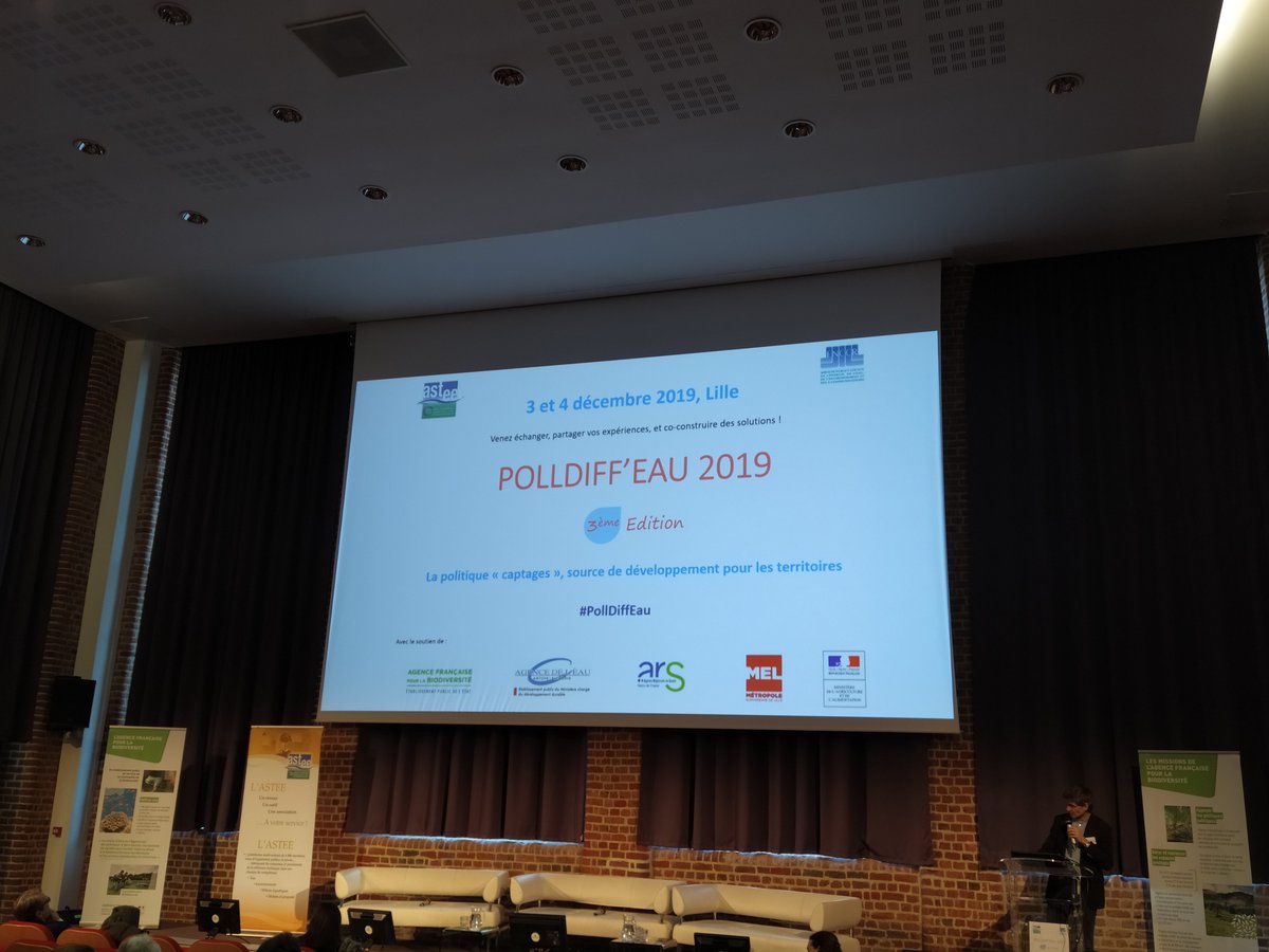 Aires_captages's tweet photo. Début de Polldiff'eau 2019 à Lille : la politique "captages" : source de développement pour les territoires. #PollDiffEau @_astee @fnccr https://t.co/jZ7EFWGeVw