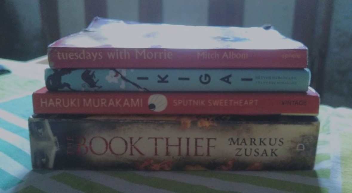 Nothing special, just a pile of books that I completed this November!
Time flies.

#TheBookThief
#SputnikSweetheart
#TuesdaysWithMorrie
#Ikigai