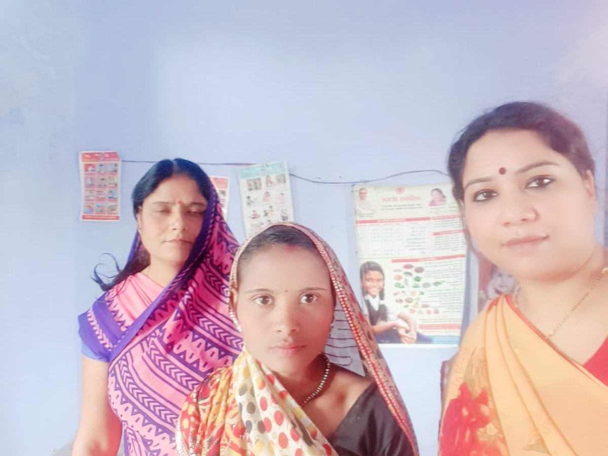 WomenandChildD1's tweet photo. प्रधानमन्त्री मातृ वंदना योजना अंतर्गत ‘‘मात वंदना सप्ताह‘‘ 2019  #selfie_with_mother Dist. SEHORE @PMMVY_MWCD @mpwcdnnm @smritiirani @ImartiDeviINC  @CollectorSehore https://t.co/d5PEMpbL6Y