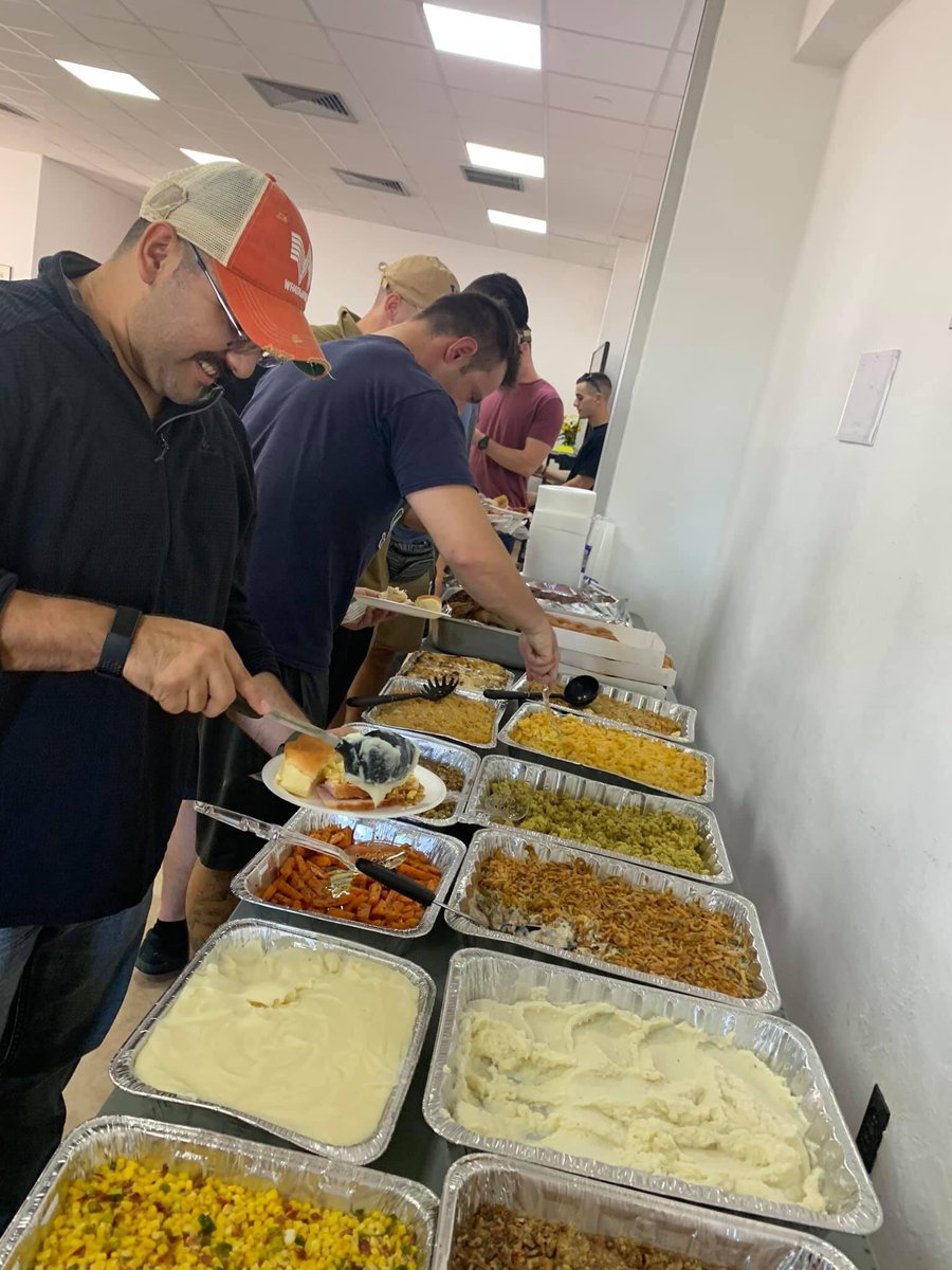 MCSFR_HR's tweet photo. FASTEUR hosted a Thanksgiving Potluck on 11/27! Food, family, fellowship and friends! 
Photos taken by Ashley Angel https://t.co/jYqCwaANPD