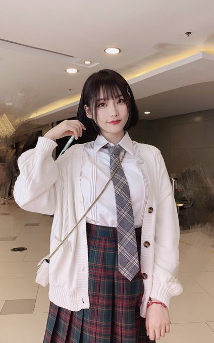 コスプレイヤーosten坂多多のTwitter画像15