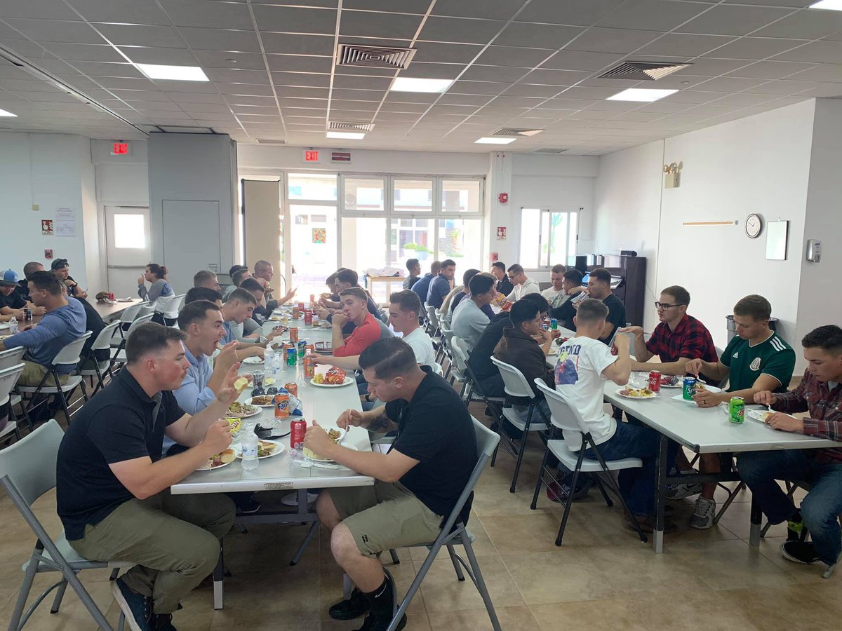 MCSFR_HR's tweet photo. FASTEUR hosted a Thanksgiving Potluck on 11/27! Food, family, fellowship and friends! 
Photos taken by Ashley Angel https://t.co/mrYG07rpE4
