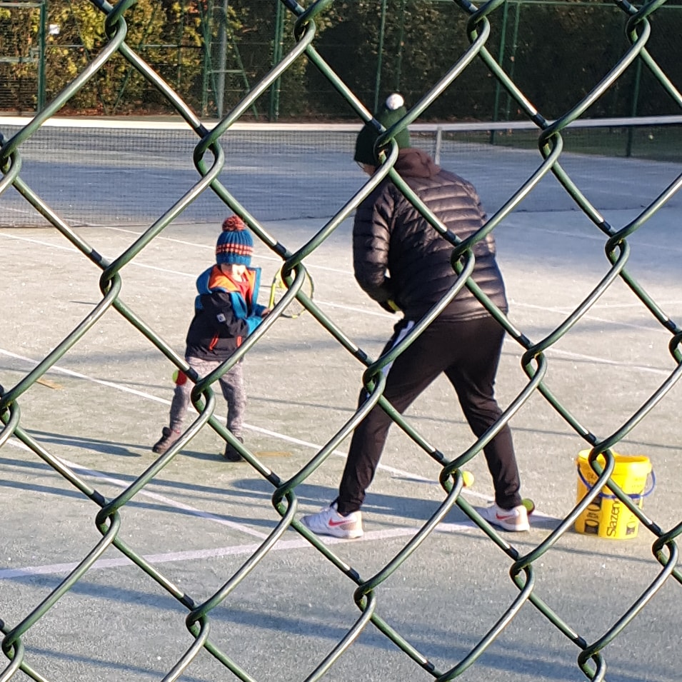 Lymm TC putting the hours in.  Good lad fresh sesh this weekend 🥶👊🏻🎾... nailed it! #HardAsNails Turn up and train hard ... brave lad 😳
...not a fair weather player 😁 #tennis #minitennis #redballtennis #LTA @lta <a href="/LTA/">ＬＴＡ</a>Cheshire