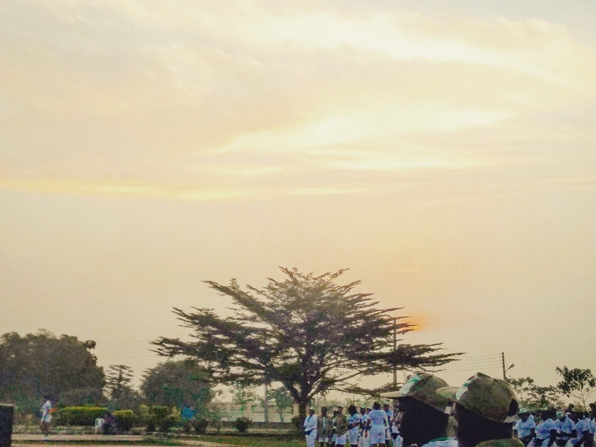 NzeakorChibuez1's tweet photo. Morning drill
#ogunstatecorper
#gatewaycorpers
#NYSCBATCHC, STREAM 2 https://t.co/hNzyyDiHwf