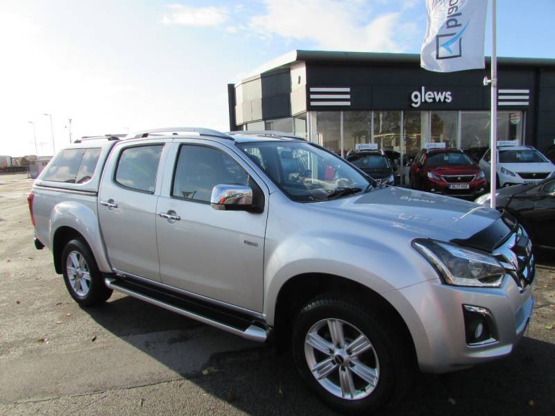 Glews Garage tweet media