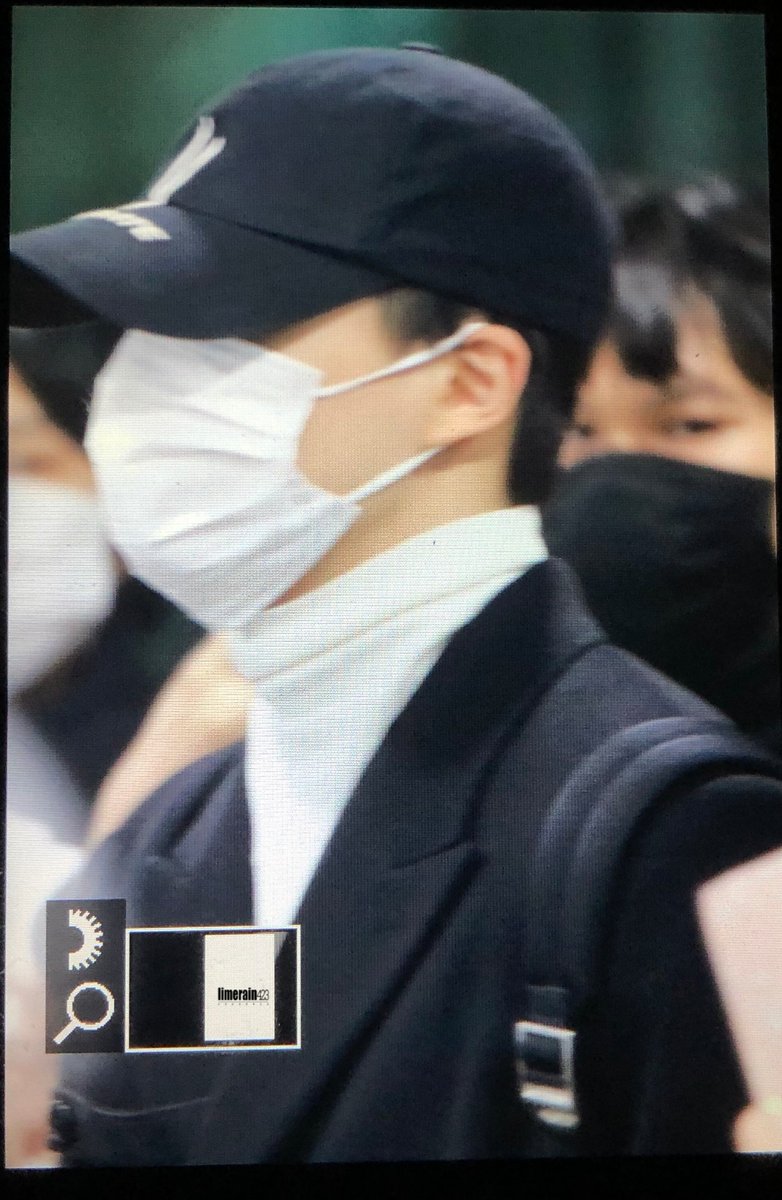 lime_rain0423's tweet photo. 191203 ICN 도착 

#제노 #JENO #NCT #NCTDREAM https://t.co/KivxSzMHRE