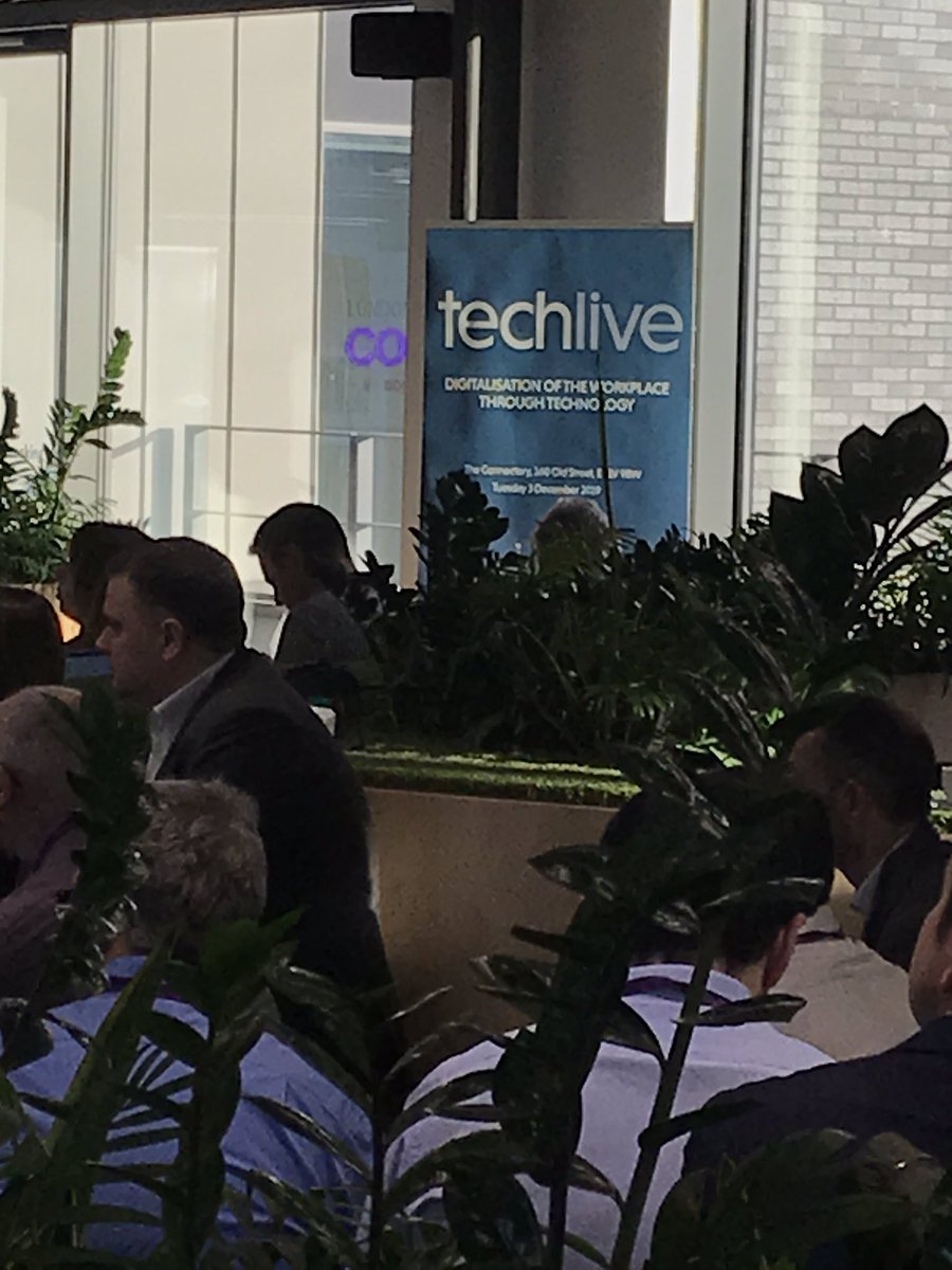 DamianWild's tweet photo. What a way to end 2019 for #EGTechLive. We’re @LDNconnectory with the inspiring @edparsons, @Jamespellatt (photo shoot below) @BoschUK & more. It’s an amazing space, cool to its bones - from the entrance experience to the vegan bacon sarnies #EGSummit https://t.co/KpVAT5JANo
