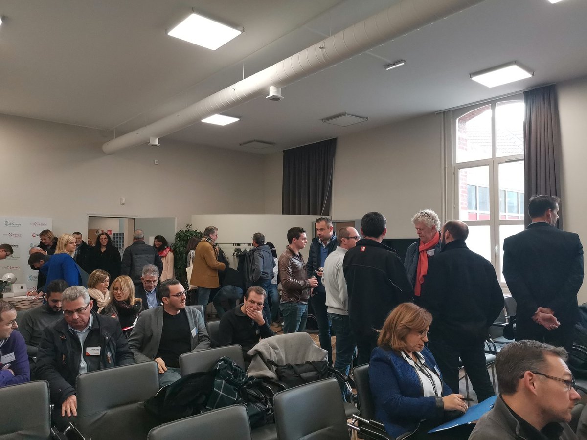 jpleac's tweet photo. Beaucoup de monde au club des entreprises de la #robonumerique
@OrangeHDF
L'industrie du futur, une priorité de 
#saintquentin et des @hautsdefrance
@thierryfavrez @apegelec @xavierbertrand @frederiquemacarez @Prefet60 @innovationHDF https://t.co/TJSbgtaXOw