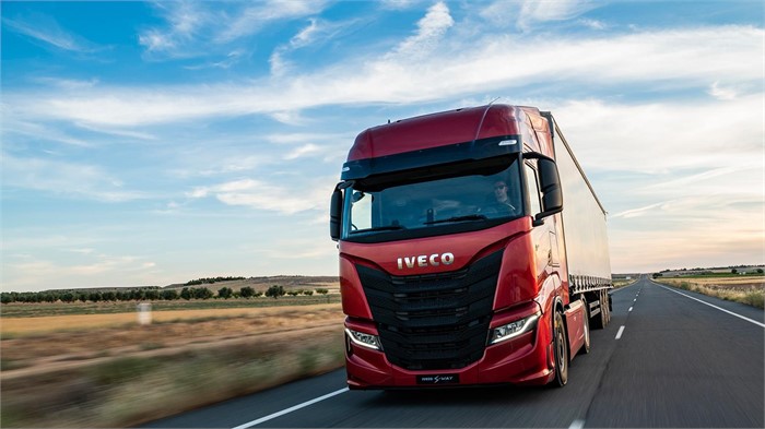 trucklocator's tweet photo. 🔈New Blog Post!🔈

At SOLUTRANS 2019, #IVECO highlighted its many connectivity and sustainability initiatives and had several vehicles on display, including Daily and S-WAY pictured below!

To find out more, click here: https://t.co/T3NAfyuFeZ

#trucks #trucklocator https://t.co/0jJzoDl3m8