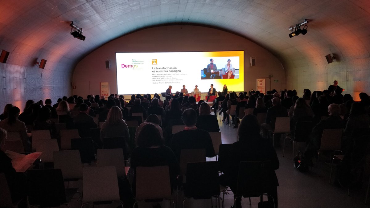 novafeina's tweet image. Asistimos al Foro #Demos2019 fundaciones y sociedad civil
Mesa: &quot;La transformación es nuestra consigna&quot; cómo avanzar en los #ODS con la #EconomíaDeImpacto