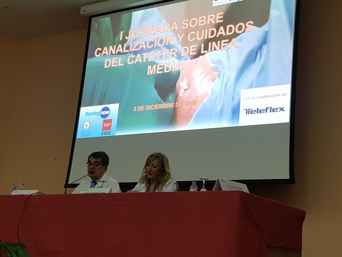 TeresaGalindoR's tweet image. Interesante jornada en el Hospital Virgen de la Poveda. Hablando de #Enfermería, de empoderamiento de la profesión y de 'Canalización y cuidados del catéter de línea media'. Nuestro apoyo a la visibilización del trabajo enfermero ¡Enhorabuena a la organización!