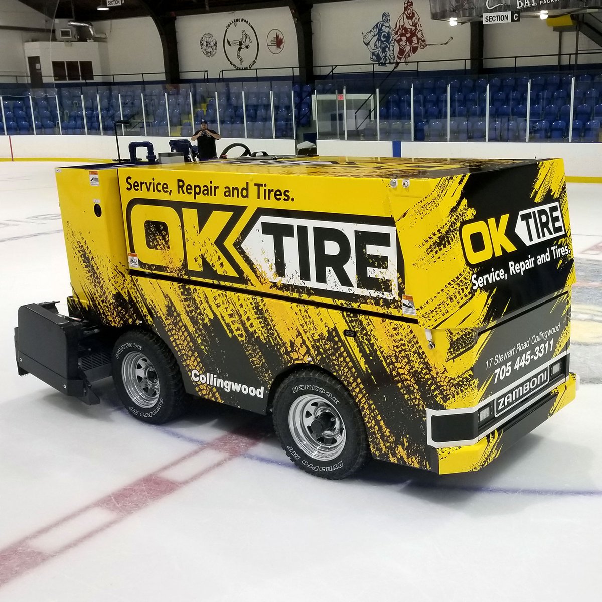 EminentGraphics's tweet image. We had a fun time wrapping two Zamboni's for @oktirecollingwood. Design, print, and install under one roof! #vinyl #vinylwrap #vinylgraphics #vehiclewrap #vehiclewraps #wrap #wraps #customgraphics #custom #vehiclegraphics #barrie #ontario #shoplocal #cars #zamboni #hockey #canada