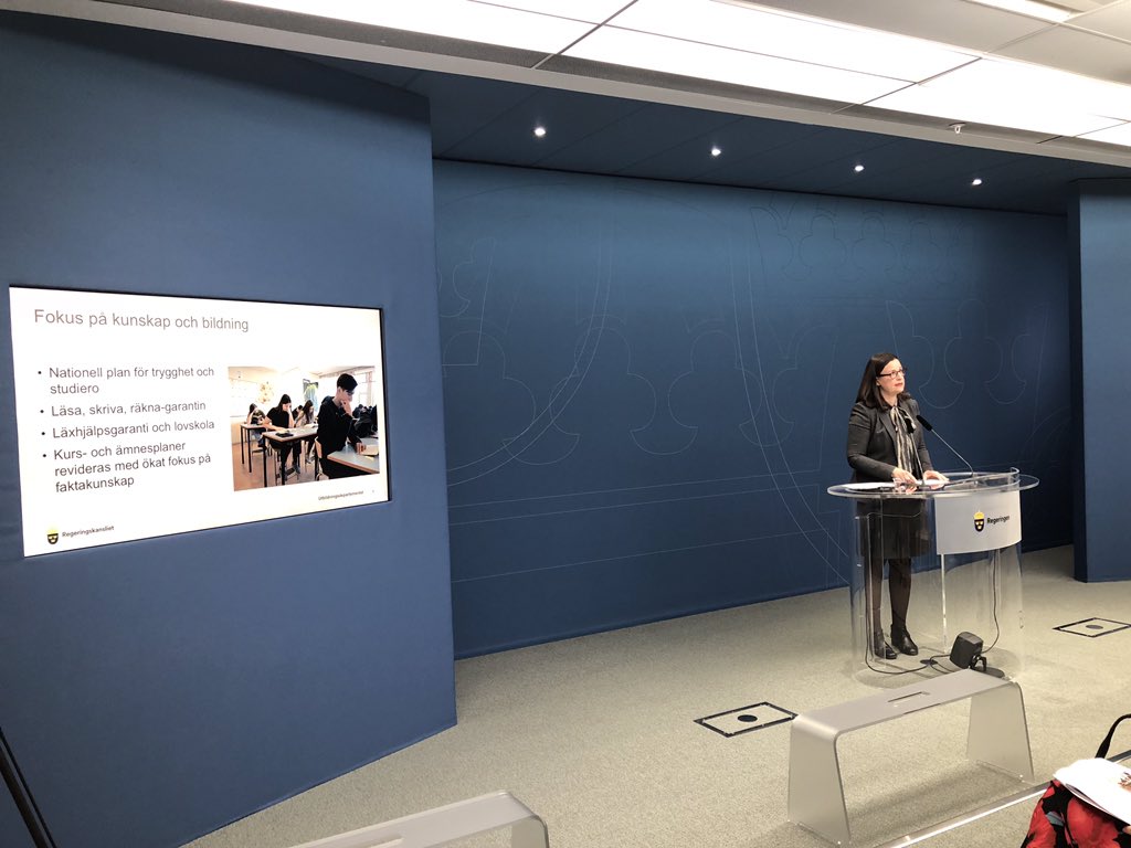 Utbdep's tweet photo. Dagens PISA-rapport visar att svenska elever lär sig mer inom samtliga kunskapsområden, @Anna_Ekstrom #PISA2018 #utbpol https://t.co/M62NfHEiCe https://t.co/MKwh6a6rSy