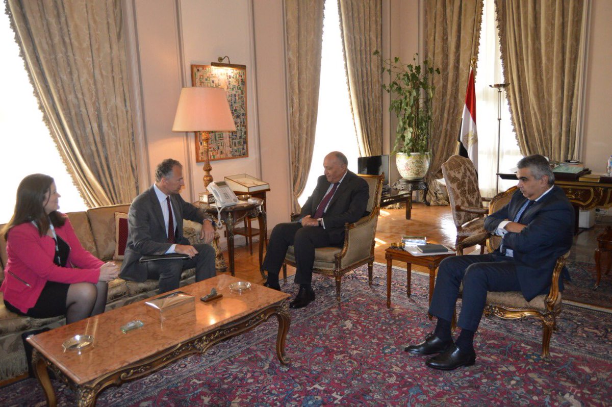 MfaEgypt's tweet photo. Foreign Minister #Sameh_Shoukry receives the new U.S. Ambassador to Cairo #Jonathan_Cohen.. extended strategic relations between both countries 🇪🇬🇺🇸
@USEmbassyCairo
@USAmbEgypt https://t.co/0CZR6Be8iy