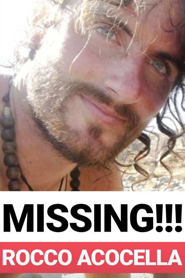 Rocco is missing #roccoacocellamissing #desaparecido #sharingforrocco #acocella #rocco #busqueda 
<a href="/DefensoriaCol/">Defensoría del Pueblo</a> <a href="/PoliciaColombia/">Policía de Colombia</a> <a href="/NTN24ve/">NTN24 Venezuela</a>