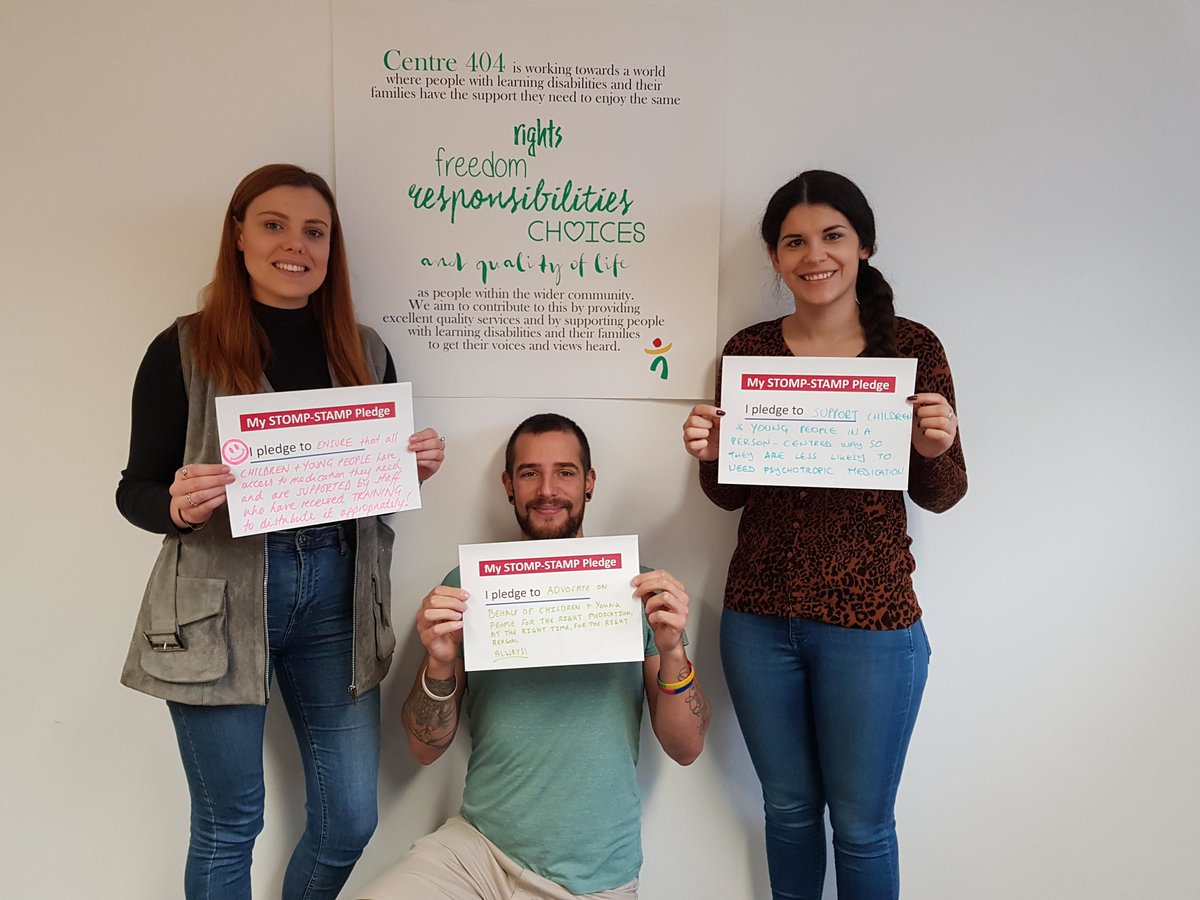 Centre_404's tweet photo. Taylor, Alice and Anamaria from our Learning & Leisure Service making their STOMP-STAMP pledges. This is about ensuring that children and young people have access to the right medication at the right time and for the right reason #WeSupportSTOMP #futureisaccessible #idpwd2019 https://t.co/1WR2Msbd9t