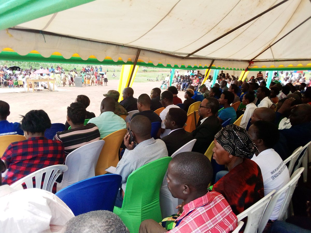 KayonzaDistrict's tweet image. Umunsi mpuzamahanga w'abafite ubumuga ku rwego rw'akarere wizihirijwe mu murenge wa #Ndego, akagari ka Kiyovu, ukaba ufite  insanganyamatsiko igira iti: "Ahazaza hazira inzitizi ku bantu bafite ubumuga".