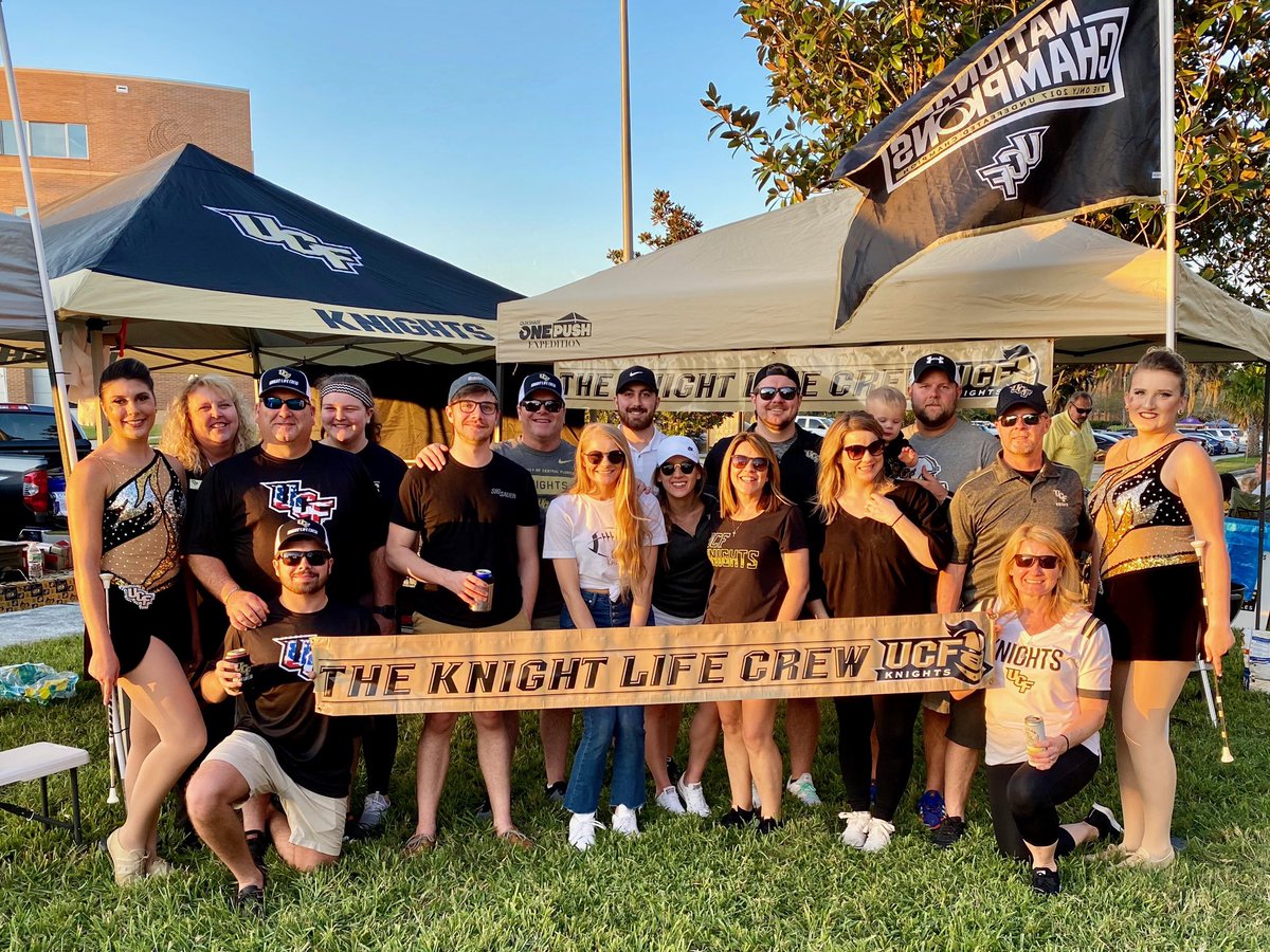 daltonc1598's tweet photo. @UCF_Football @UCFStool went 1-0 on the field and at the tailgate #KnightLifeCrew https://t.co/TIMDHS47Xk